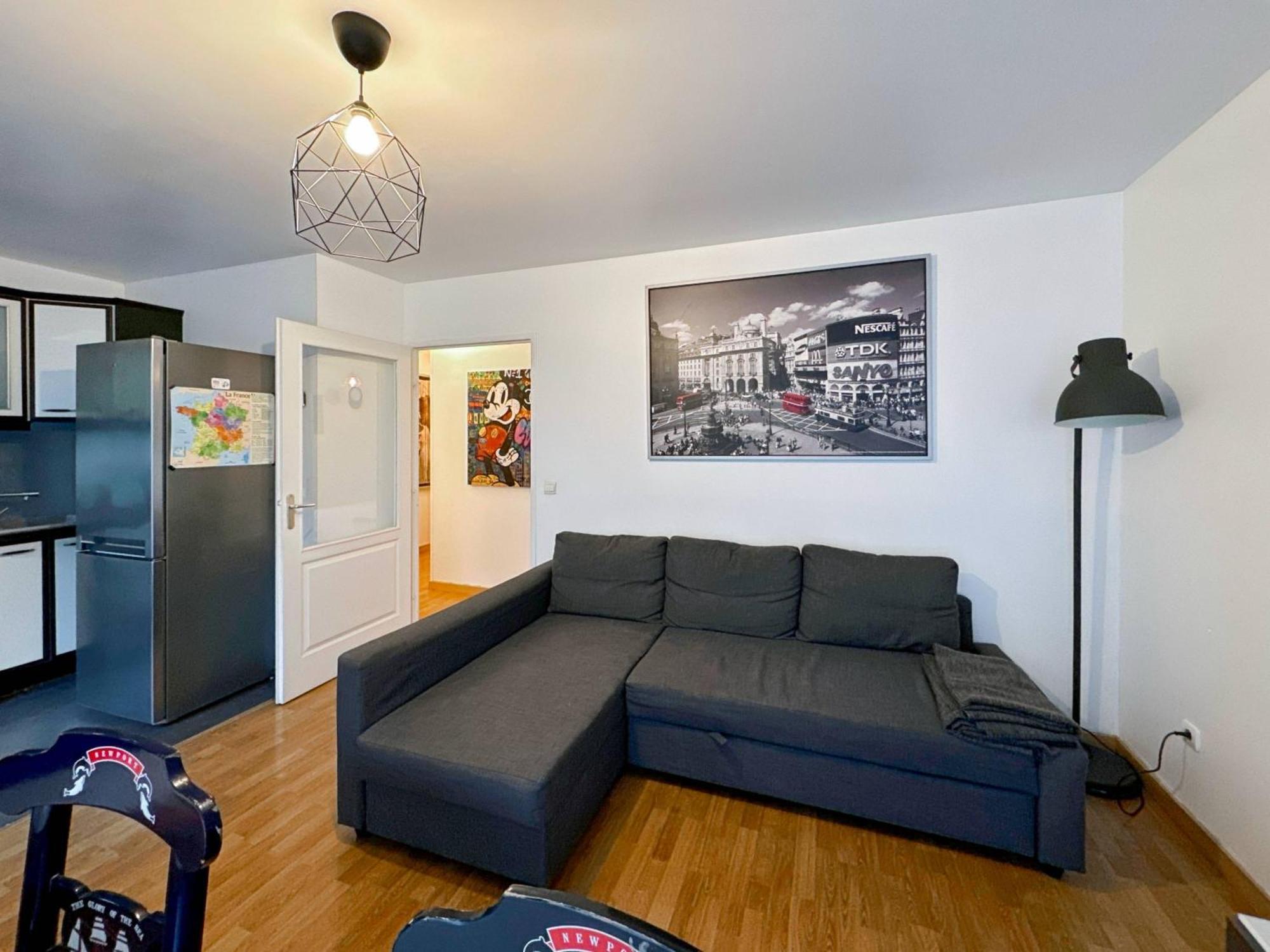 Les Paves De Prague - Appartement Pour 4 A 10 Minutes De Disneyland Paris Montévrain Kültér fotó