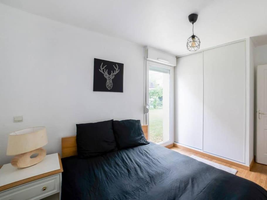Les Paves De Prague - Appartement Pour 4 A 10 Minutes De Disneyland Paris Montévrain Kültér fotó